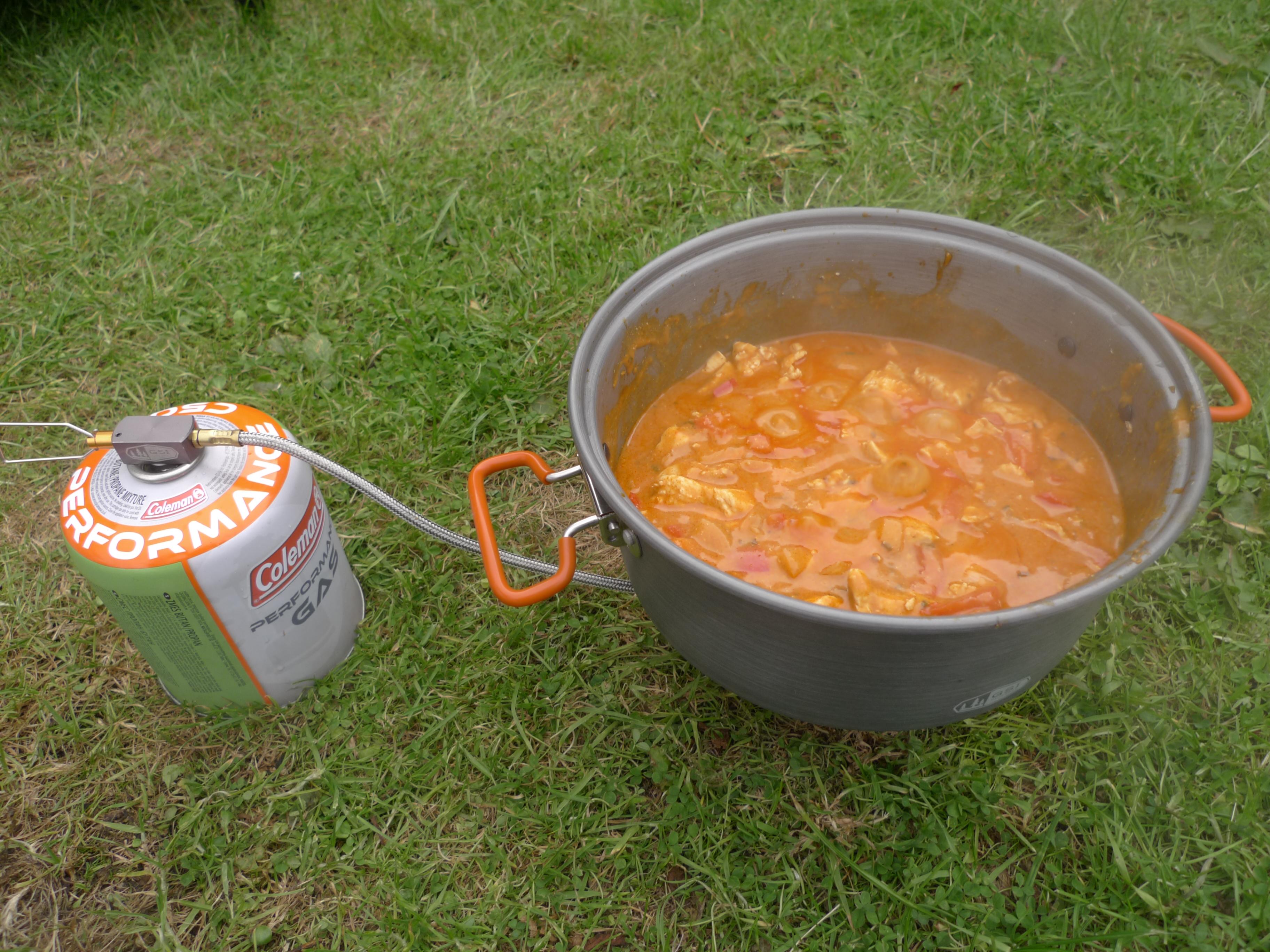Cooking camping supper on a GSI Pinnacle 4 Season Stove in a GSI Hallulite 3.2L pot